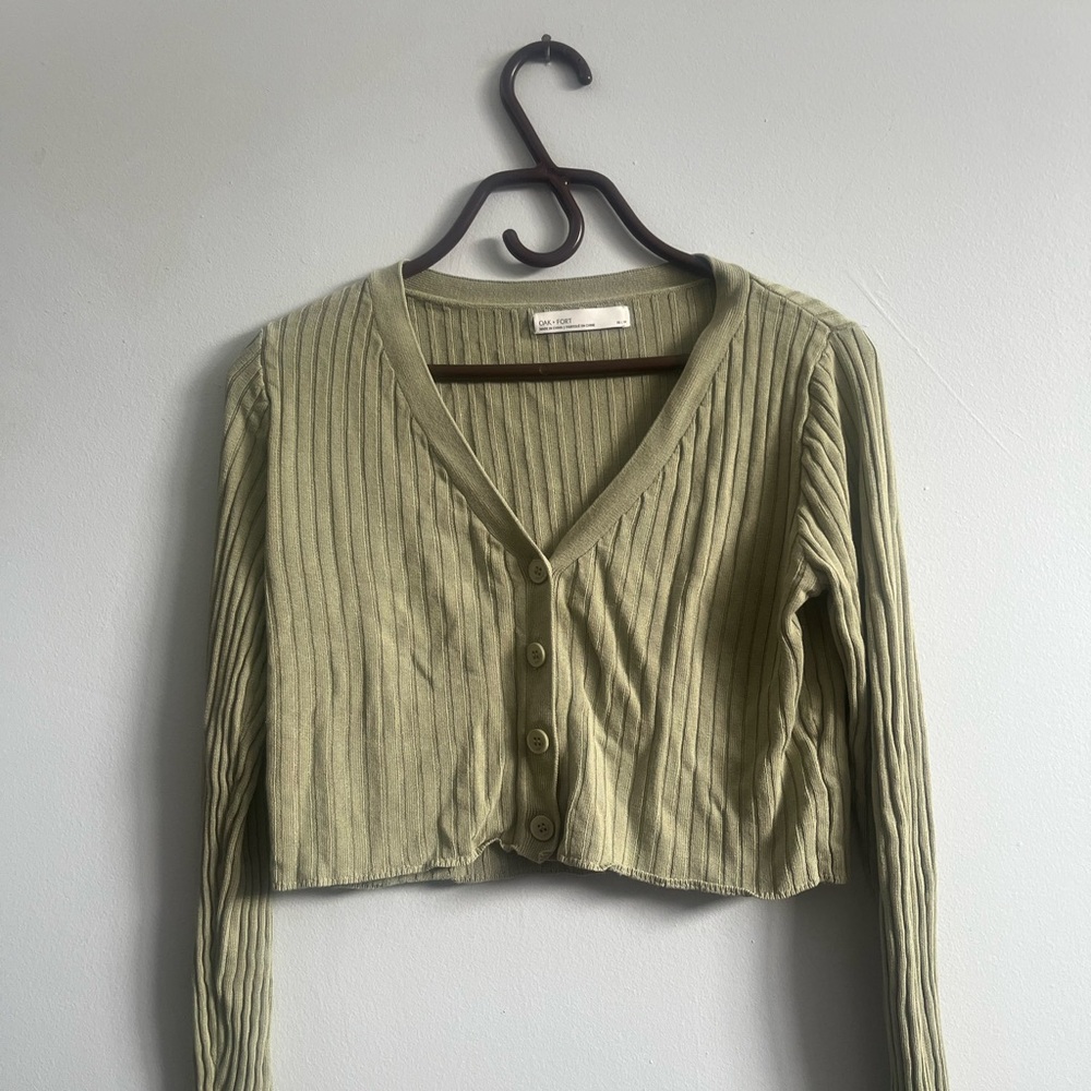 Ribbed Olive Green Button-Up Cardigan